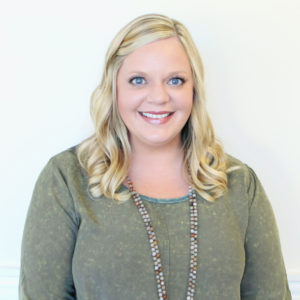 lizzy-300x300 lizzy-300x300